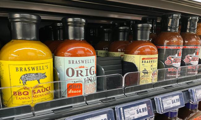 BBQ sauce bottles on ProfitPusher 3 Center Store shelf